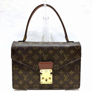 100302050a801389 1 Gucci GG Shoulder Bag