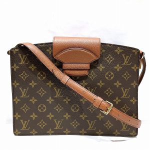 100302050ab01416 1 Gucci GG Canvas Belt Bag