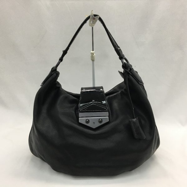 1013102667995 2 Givenchy Handbag Leather Black