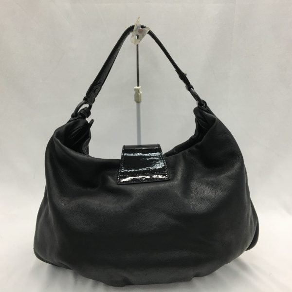 1013102667995 3 Givenchy Handbag Leather Black