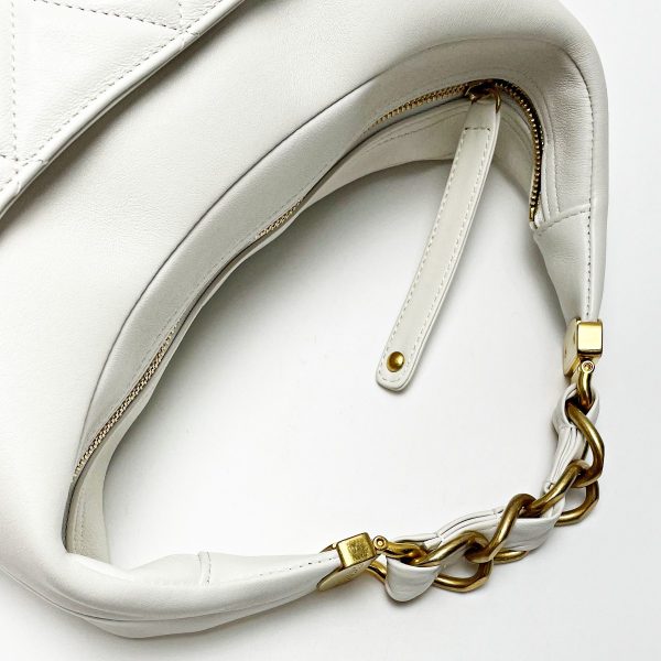 1017004165405 5 Chanel Matelasse Chain Tote Bag Lambskin Gold White