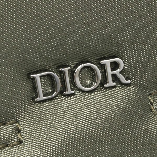 121055 554m5 Dior x Sacai Collaboration Saddle Bag Green Black