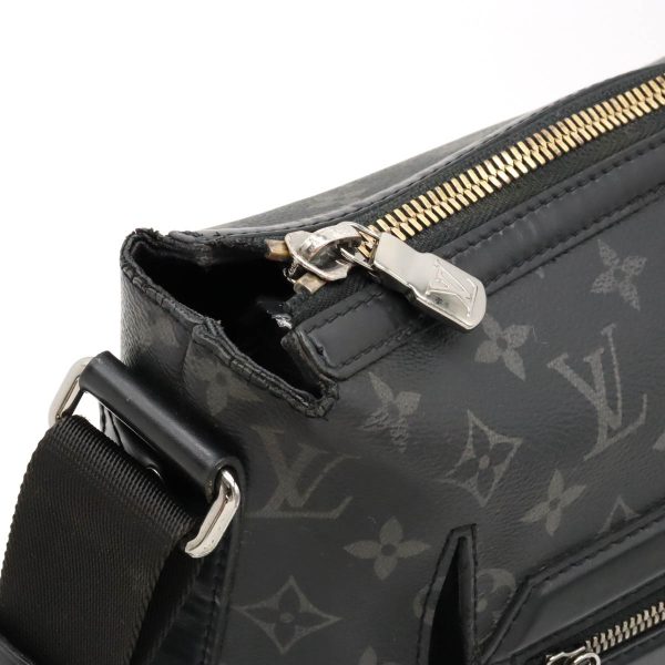 12330655 6 LOUIS VUITTON Monogram Eclipse Odyssey Messenger PM Bag Black