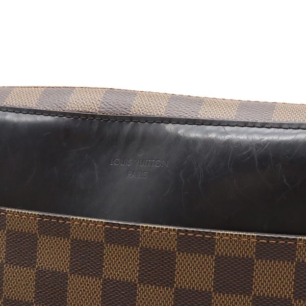 12330874 8 LOUIS VUITTON Jake Messenger Bag Damier