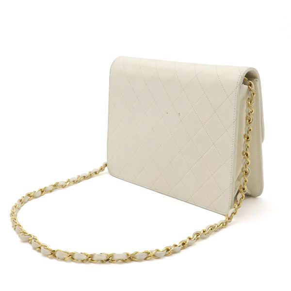 12361010 2 Chanel Chain Bag Leather White