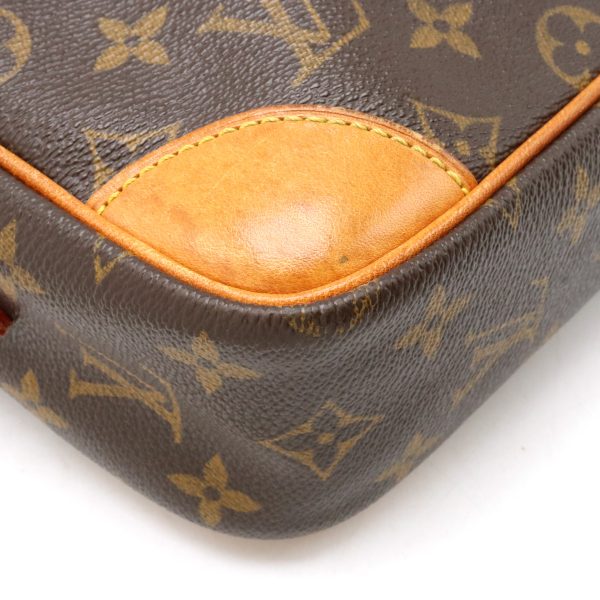 12380395 3 LOUIS VUITTON Trocadero 27 Shoulder Bag