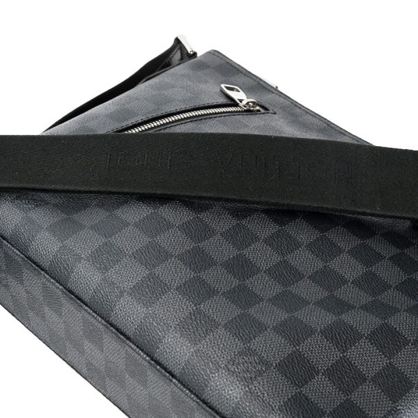 123e1840 01 12 Louis Vuitton Mick PM Damier Graphite Black Gray