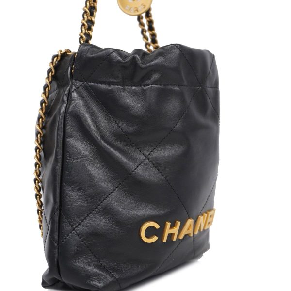 1240001012147 2 Chanel Matelasse Chain Shoulder Lambskin Black