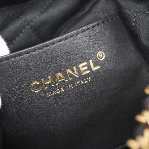 1240001012147 5 Chanel Matelasse Chain Shoulder Lambskin Black