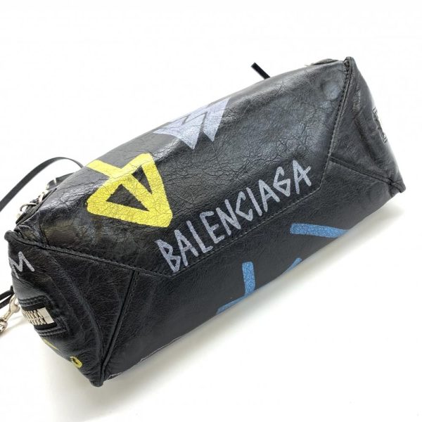 1240001033029 15 Balenciaga Paper A6 Zip Around Graffiti 2Way Bag Leather Black