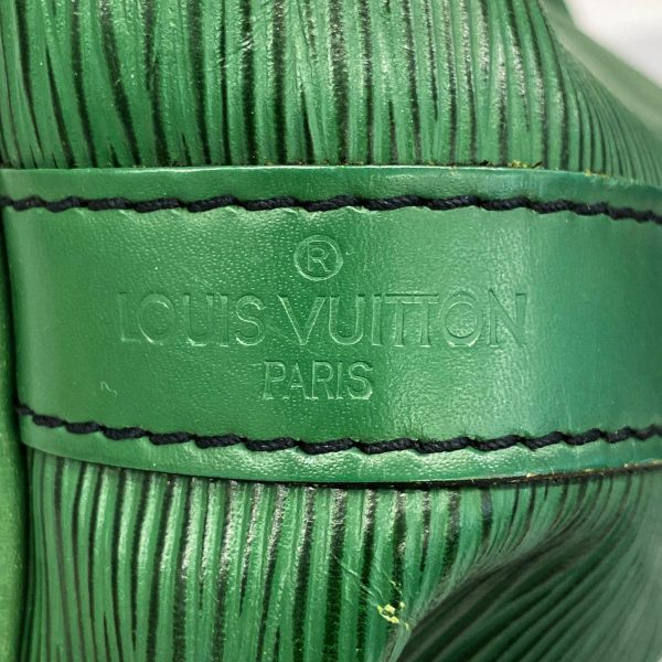 1240001037415 5 Louis Vuitton Shoulder Epi Petit Noe Borneo Green