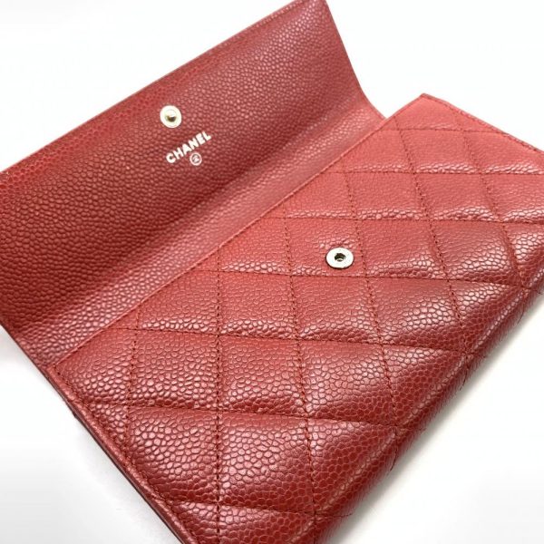 1240001037560 16 Chanel Caviar Skin Matelasse Bifold Wallet Red