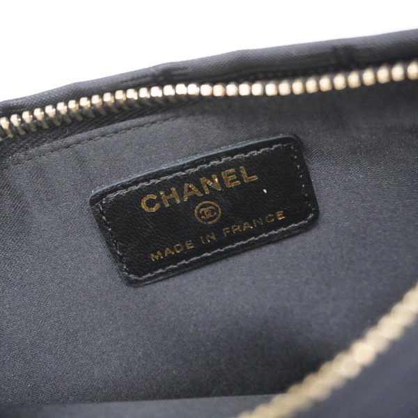 1240001038001 5 Chanel Pouch New Travel Nylon Black