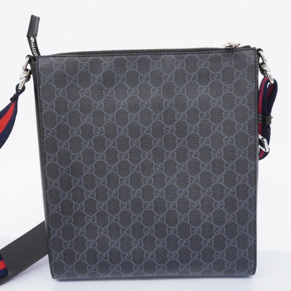 1240001038064 10 Gucci GG Supreme Shoulder Bag Gray Black