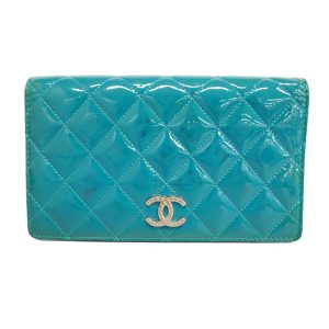 1240001038160 1 1 Furla Camellia Leather Bifold Wallet Light Blue