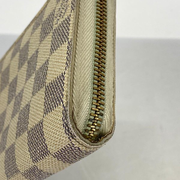 1240001038420 6 Louis Vuitton Long Wallet Damier Zippy White