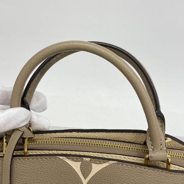 1240001038824 8 Louis Vuitton 2way Etit Palais PM Tourtrail Creme