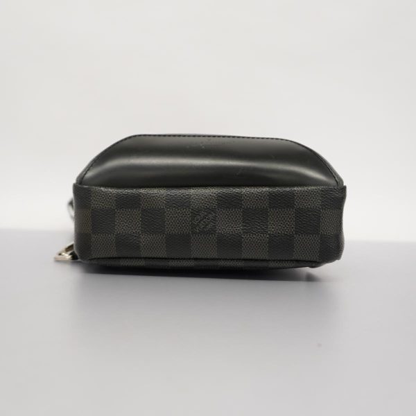 1240001039028 3 Louis Vuitton Body Damier Avenue Sling Bag Black