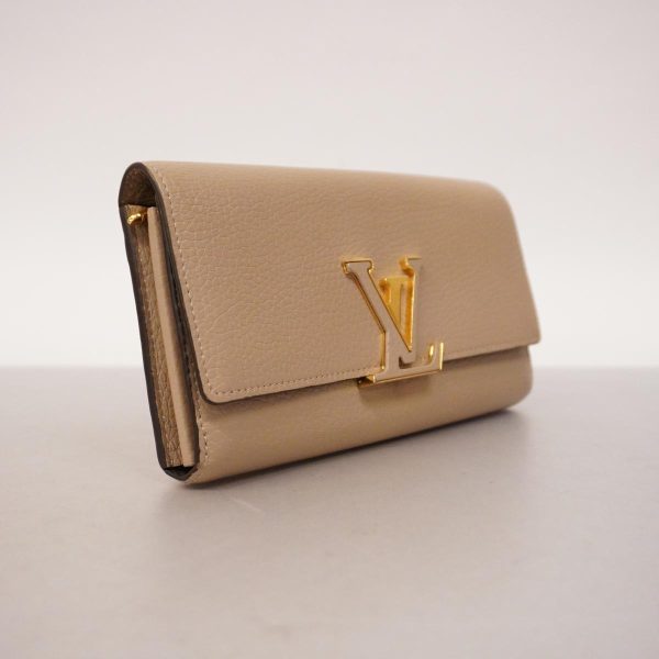 1240001039042 2 Louis Vuitton Wallet Portefeuille Capucine Gare