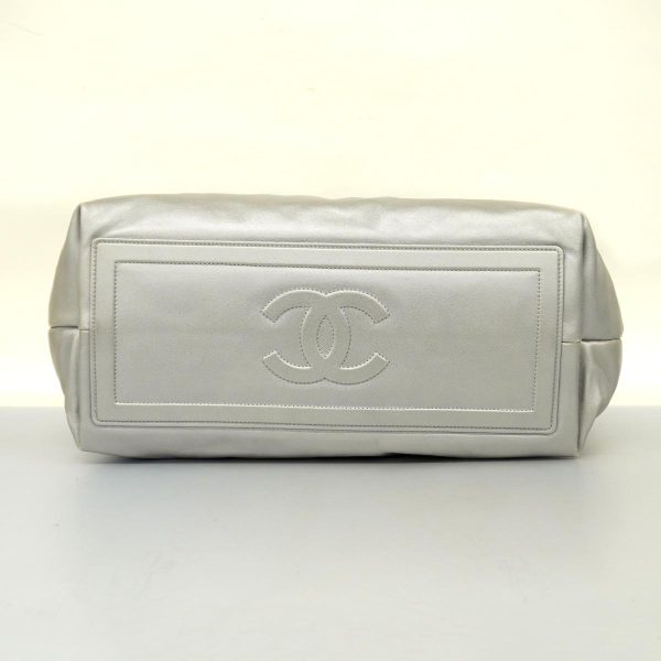 1240001039377 3 Chanel Tote Bag Coco Cocoon Silver Silver Hardware