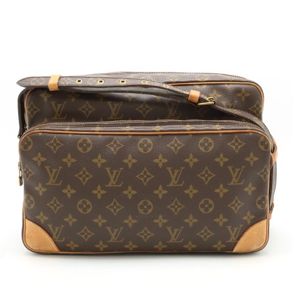 12411037 1 LOUIS VUITTON Nile GM Shoulder Bag Monogram