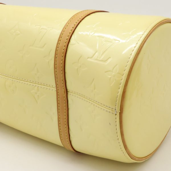 12440987 3 Louis Vuitton Vernis Bedford Handbag Perle Cream