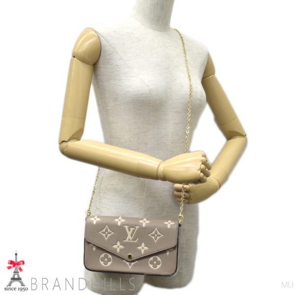 131253 2 Louis Vuitton Pochette Felicie Monogram Empreinte Creme