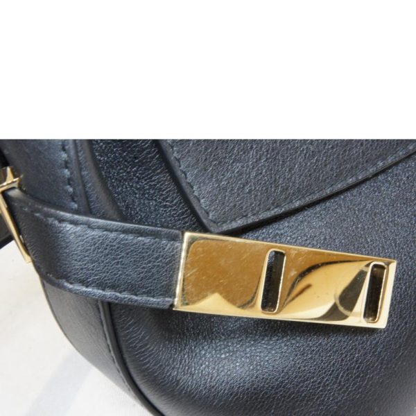 14495 7 Ferragamo Hug Pouch Clutch Shoulder Black