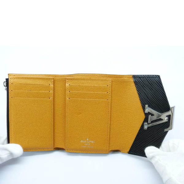 18060 4 Louis Vuitton Portefeuil Victorine Wallet