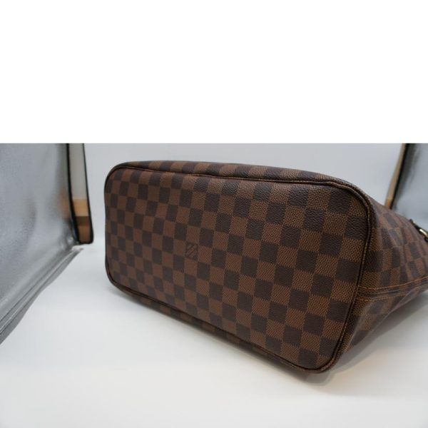 19806 2 Louis Vuitton Neverfull MM Damier Leather Brown