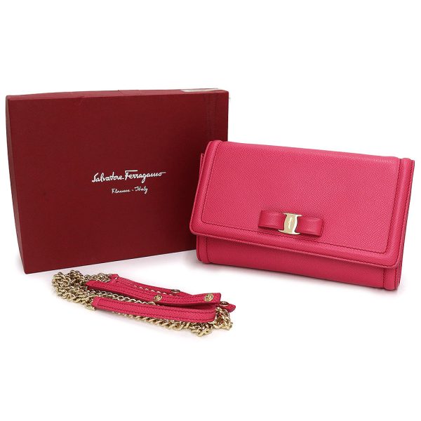 200005479019 2 Salvatore Ferragamo Mini Chain Shoulder Bag Pink