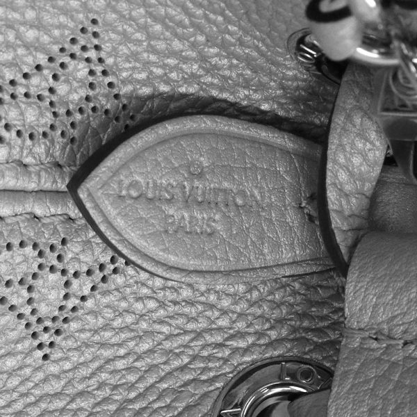 200007522019 9 Louis Vuitton Bella Shoulder Handbag Monogram Mahina Metallic Gray