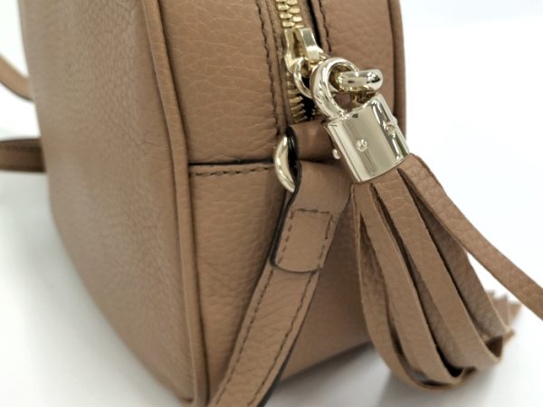 oplus 256 Gucci Soho Small Disco Bag Leather Beige