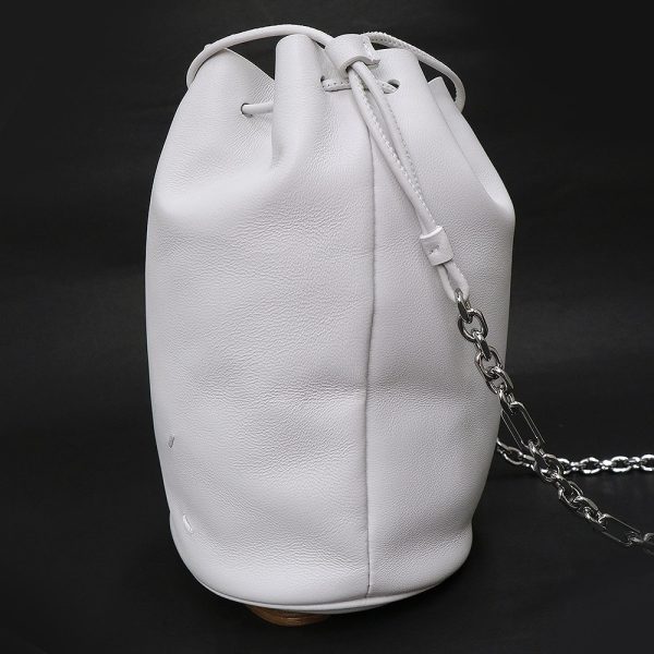 200008882019 4 Maison Margiela Tabi Bucket Shoulder Bag White