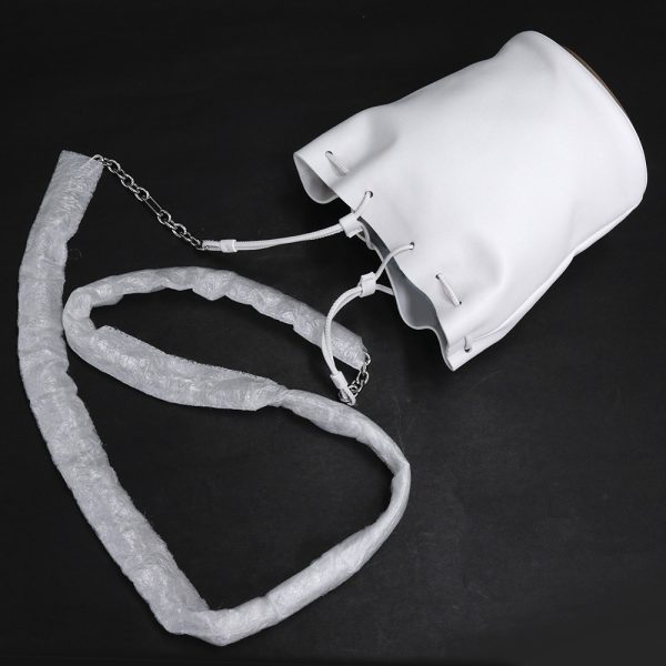 200008882019 6 Maison Margiela Tabi Bucket Shoulder Bag White