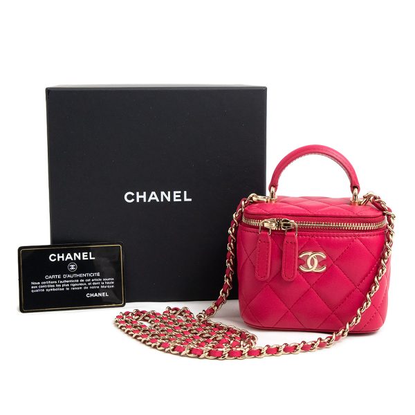 200009689019 2 CHANEL Small Vanity Matelasse Lambskin Leather Shoulder Handbag Pink