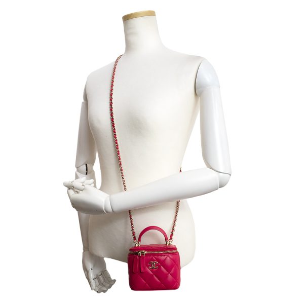 200009689019 8 CHANEL Small Vanity Matelasse Lambskin Leather Shoulder Handbag Pink