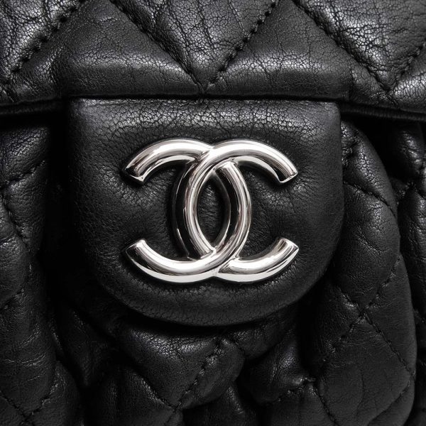 200009772019 11 Chanel A49914 Matelasse Chain Around Lambskin Leather Shoulder Bag Black