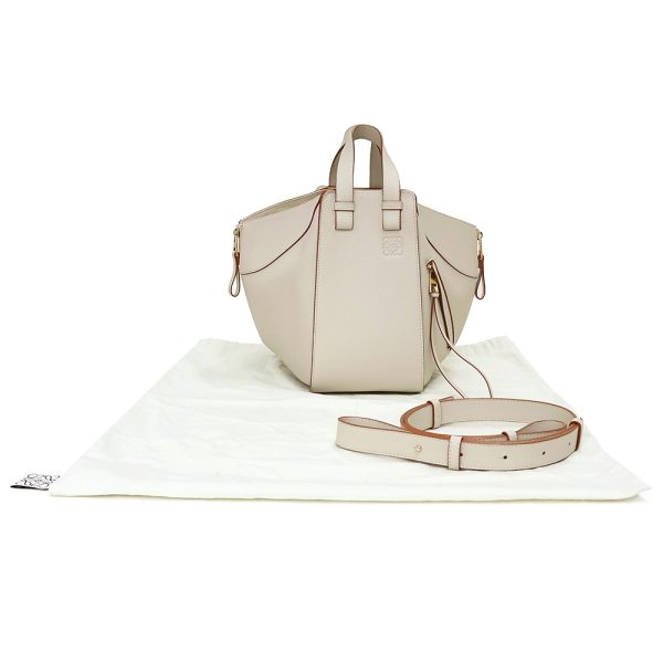 200010154019 2 LOEWE Hammock Pebble Grain Calfskin Leather Light Ghost White