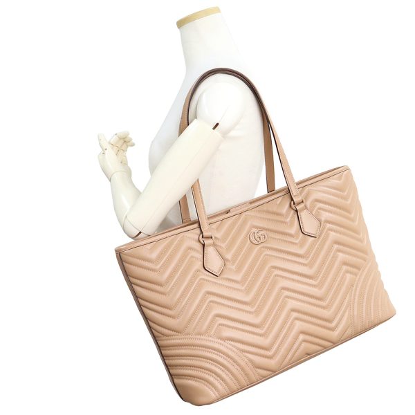 200011462019 8 GUCCI GG Marmont Large Chevron Tote Bag Quilted Leather Beige