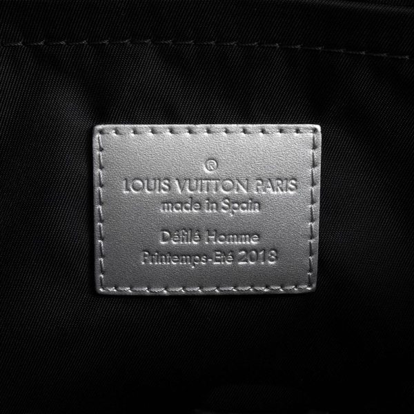 200012196019 8 Louis Vuitton Reflect Messenger PM Shoulder Bag Monogram Silver