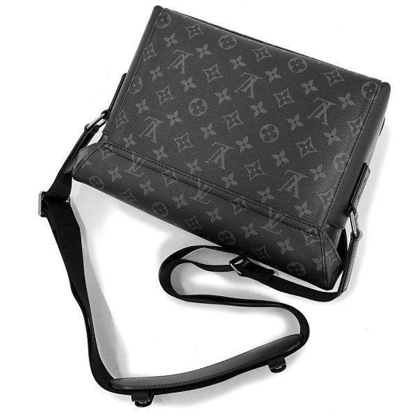 200012243019 6 Louis Vuitton Messenger Voyage PM Shoulder Bag Monogram Eclipse Black