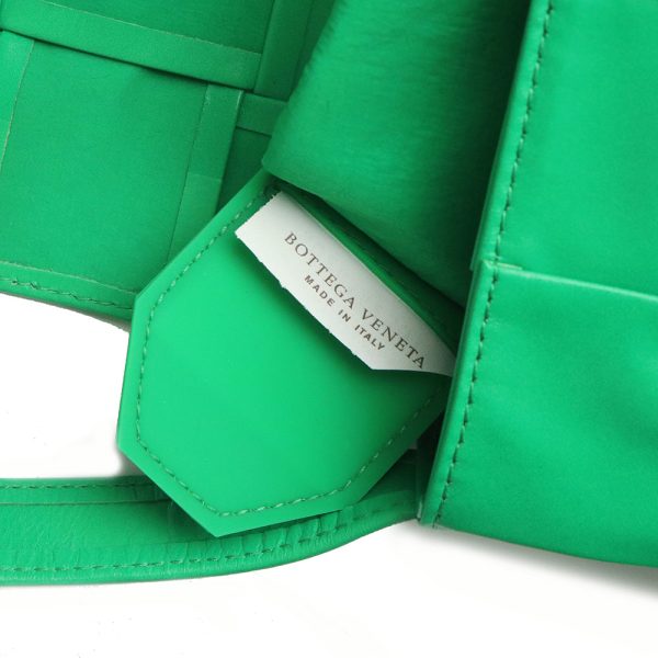 200012966019 12 Bottega Veneta Candy Cassette Shoulder Bag Green