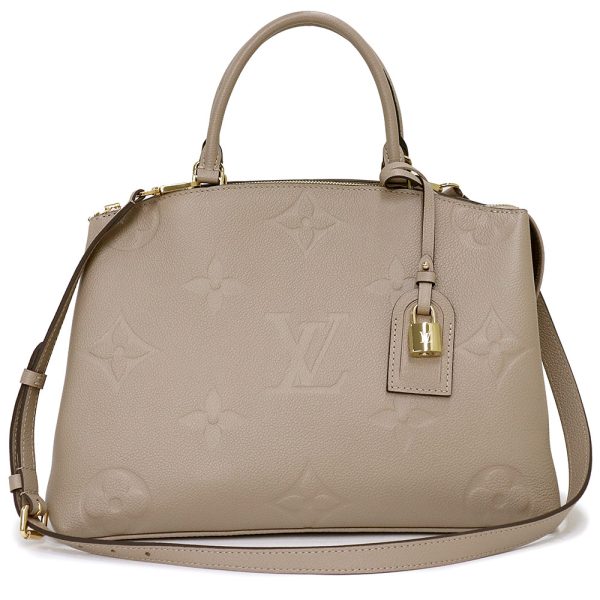 200013023019 Louis Vuitton Grand Palais Monogram Shoulder Handbag Tourtrail Beige