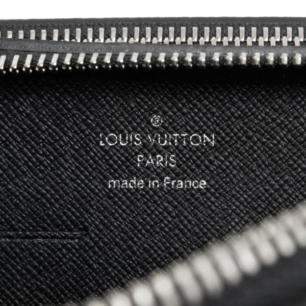 200013482019 8 Louis Vuitton Clutch Pouch Taiga Leather Black