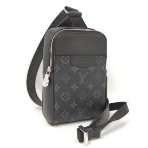 2000773252001126 1 Louis Vuitton On My Side PM 2Way Bag Greige Creme