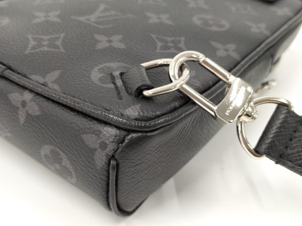 2000773252001126 5 Louis Vuitton Taigarama Outdoor Sling Bag PVC Leather Monogram Noir Black