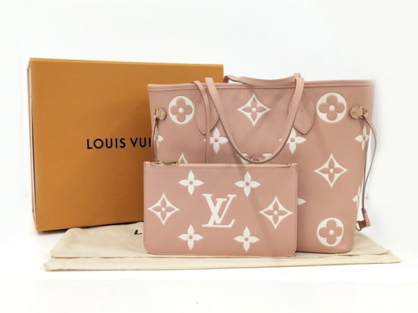 2000773257701491 10 Louis Vuitton Neverfull MM Tote Bag 2022 Limited Edition Beige