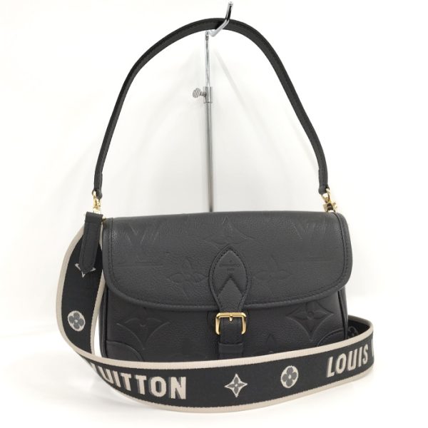 2000773257701541 1 Louis Vuitton Diane 2WAY Shoulder Bag Monogram Empreinte Noir