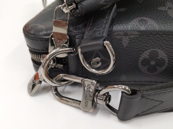 2000773258800667 5 Louis Vuitton Trio Messenger Shoulder Bag Monogram Eclipse